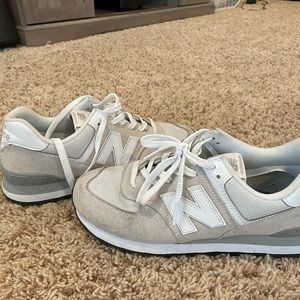 New Balance 574 Classic shoes